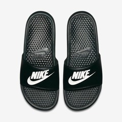 Nike Benassi