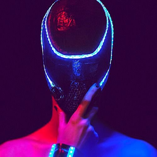 ﻿ｒｅｔｒｏ  ｓｙｎｔｈ