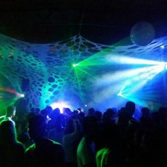 Hasaan On Vibe 003 (FREE DOWNLOAD)