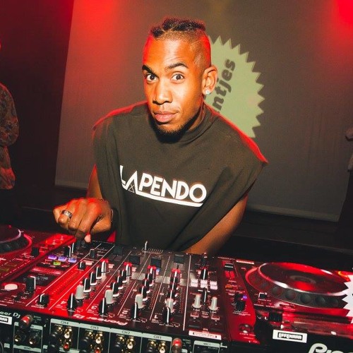 Lapendo Live @ Vunzige Deuntjes (Dancehall set)
