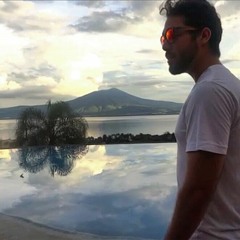 Ricky Martin - Vente Pa' Ca Ft. Maluma / Carlo Renato