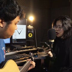 THÁNG 4 LÀ LỜI NÓI DỐI CỦA EM - VIETCOVERSQUAD - ENGLISH COVER BY OLIA HOÀNG (Live session)