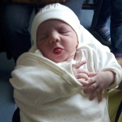 فرحة هشام كنش الصغير