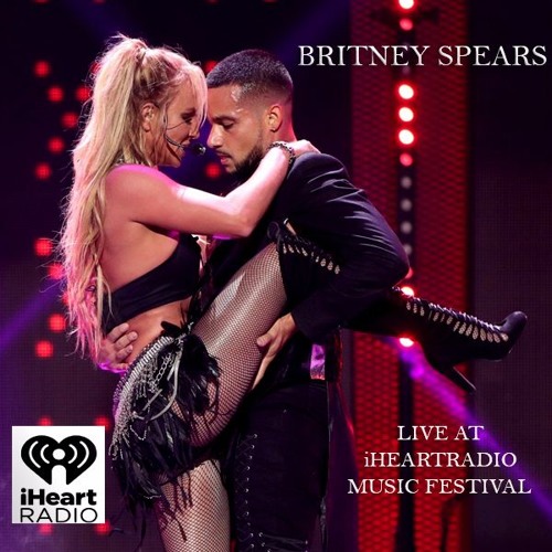 I'm A Slave 4 U (Live)