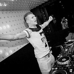 EDDYHARDCORE / TOXIC SICKNESS RESIDENCY SHOW / SEPTEMBER / 2016