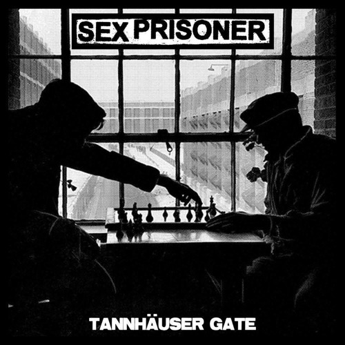 sex-prisoner-creaking-door