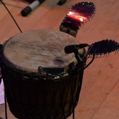 01 Afro Shark (Rafael Calegari / Leandro Fortes) - Alujazz (2016)