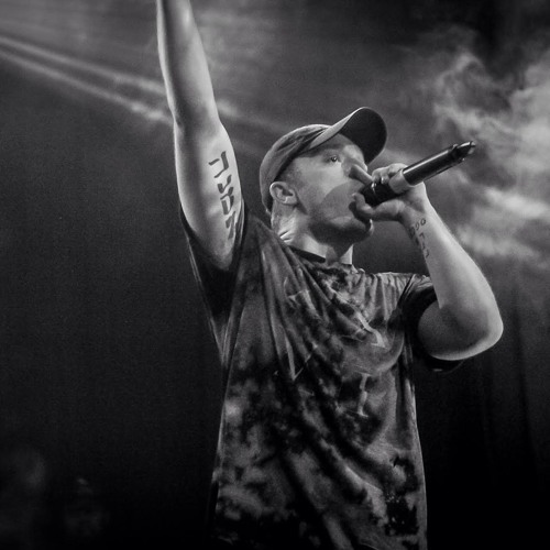 Tripper Jones x Dj Orator - Burning Up (Prod by The Insomniakz & DJ Orator)