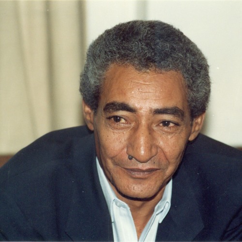 مختارات الأبنودي 1 -  قصيدة قشرة البيضة