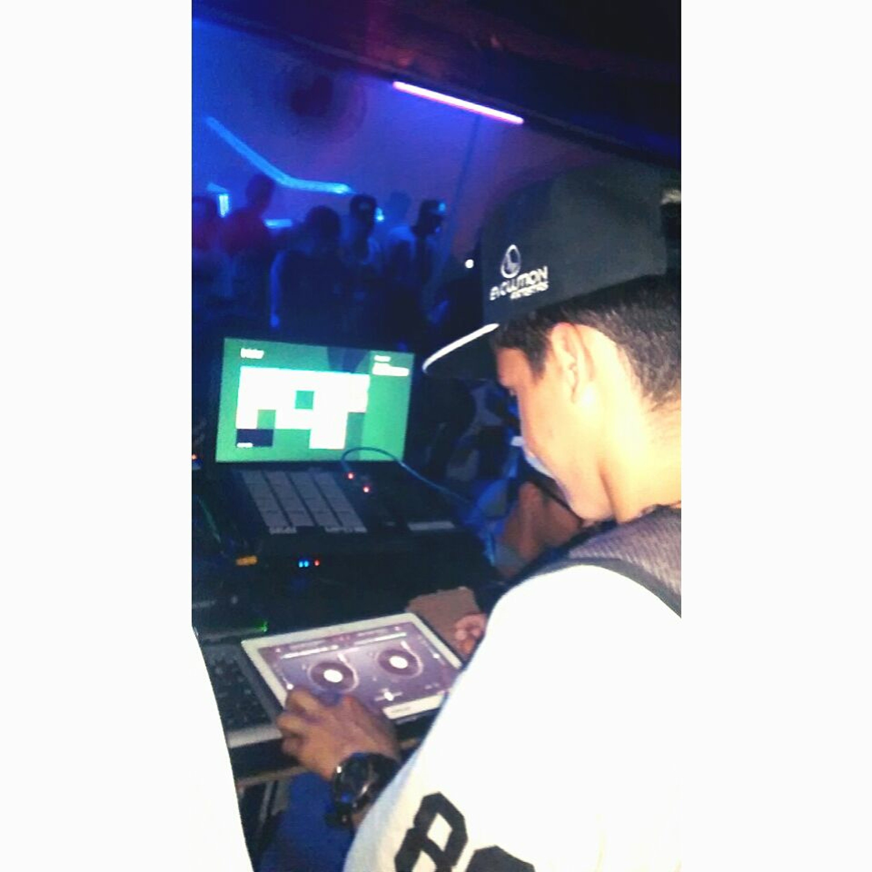 ==10 MINUTOS DE TAMBORZINHO XERECA ==(DJ - CABELINHO DE CAXIAS) episode artwork