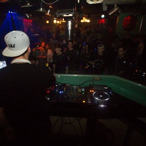 Can't Stop Won't Stop D'n'B Mix - Nestik