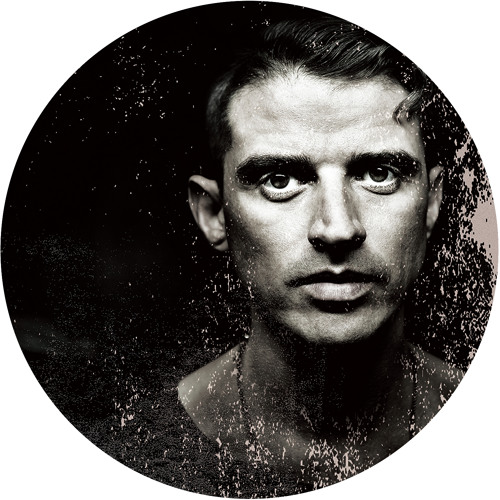 [Premiere] Serge Devant - This Moment (NU Remix)