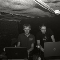 Microfunk Podcast Episode 4 hosted by Dissident and Despot [2010]