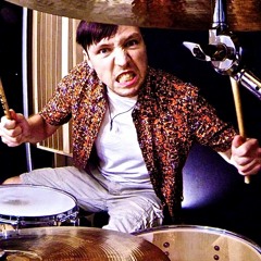 [Lunatic Drumming] Drum Groove With An Off Beat Kick And Hi-hat