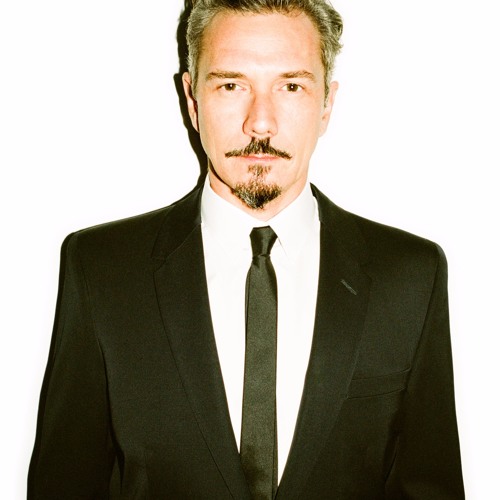 Premiere: Peter Kruder "DumDaDuDap"