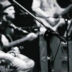 Hajameelsed Kunznikud - Väike Kaalujälgija (demo)