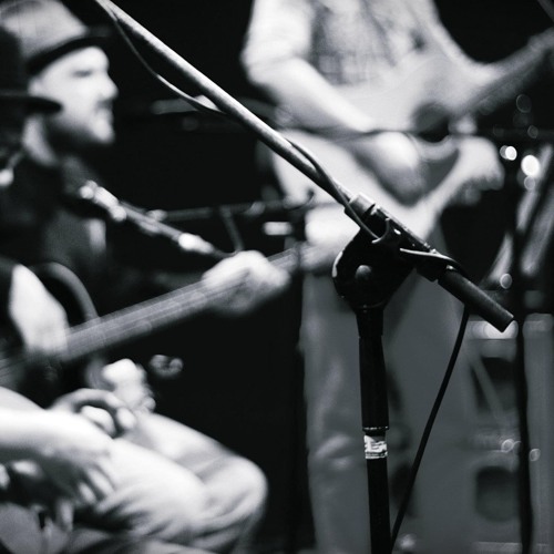 Hajameelsed Kunznikud - Väike Kaalujälgija (demo)