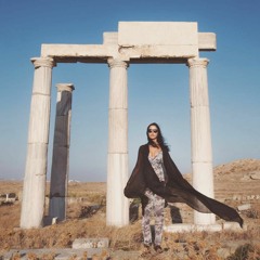 Tech house meets Oriental
