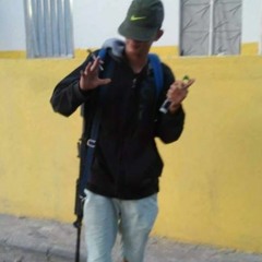 MONTAGEM - TROPA DO TH VAI DESLIZANDO COM O FUZIL NA MÃO ♪ [ DJ VT3 ] ( COMPLEXO DA MARÉ 2017 )