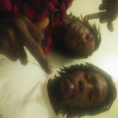 Ya bitch wit me ft Wiztwin khiefah kush