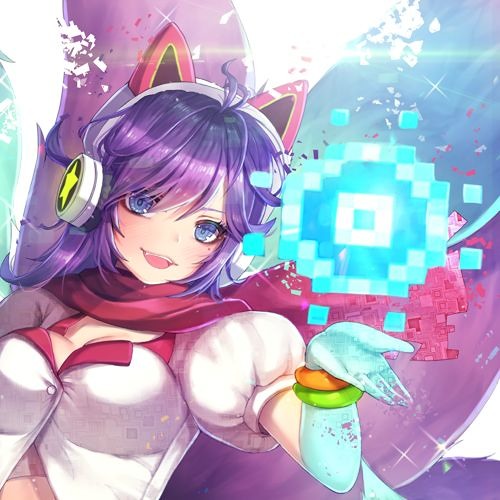 \(._.)/