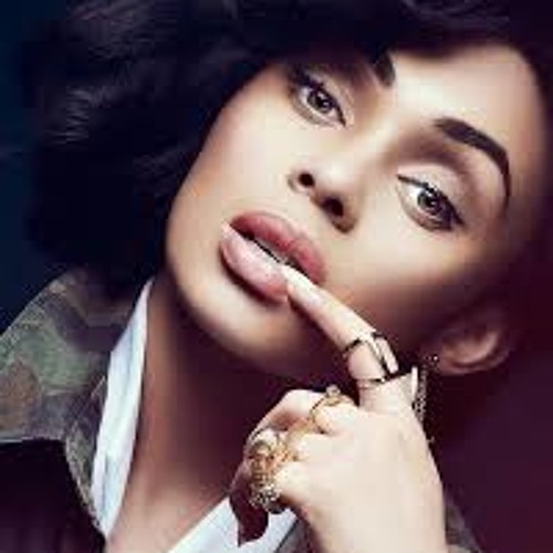 Shellsy Baronet - Don't Break My Heart