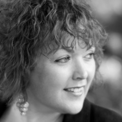 Ave Maria (Bach, Charles Gounod) cover by Amanda Rosa