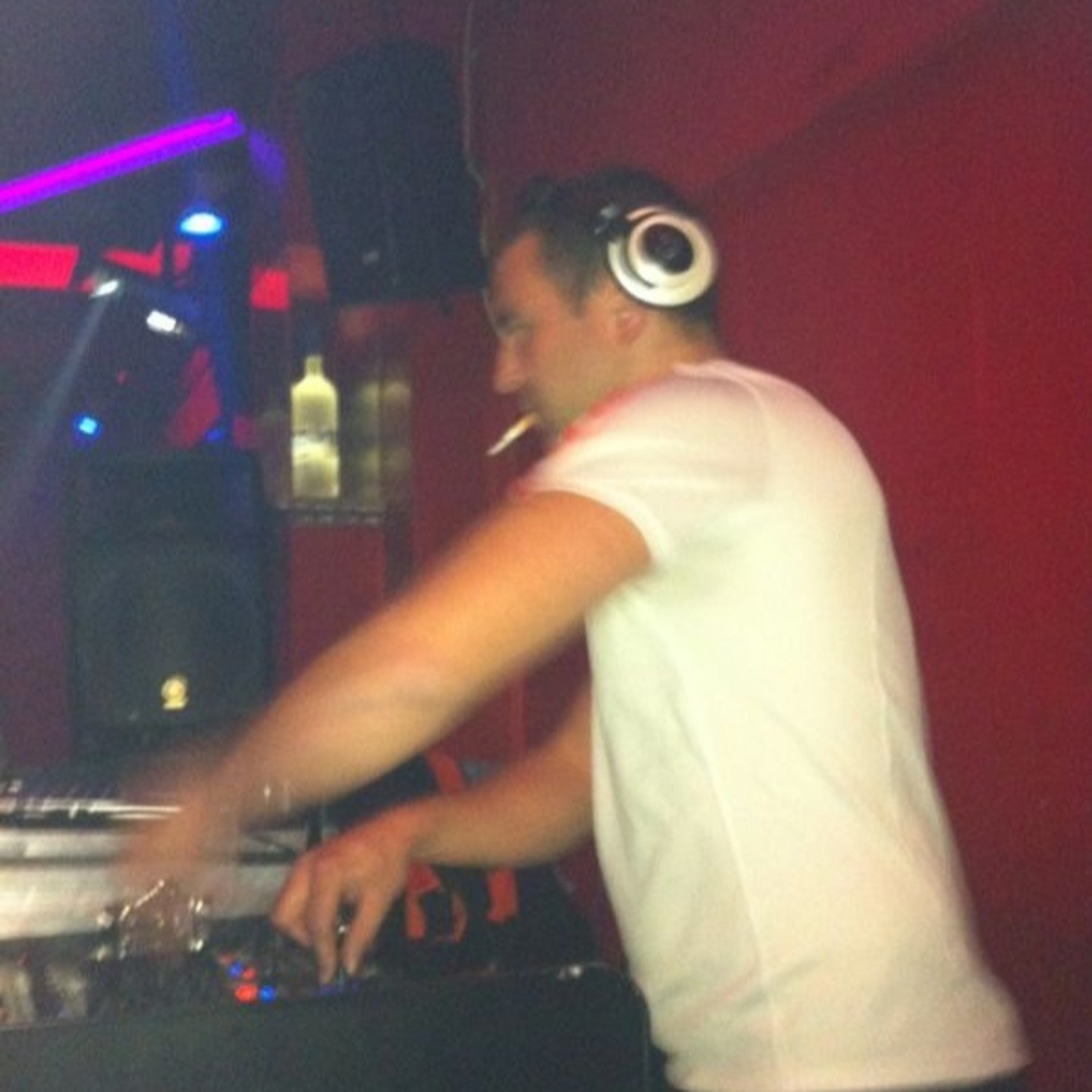 DECKTRO TECH HOUSE 10.03.2013 episode artwork
