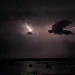 NotFamous//GrowingPains