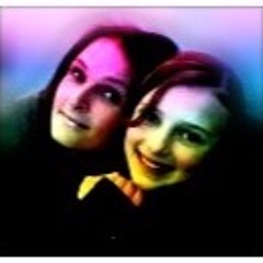 last xmas....ellas first ukelele hit!