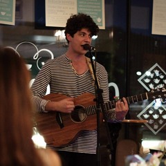 Hit me Baby One more Time - Britney Spears ( Cover ) Live