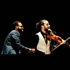 A laugh - ضحكة