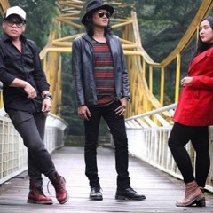 Maaf Terakhir - Iluska band