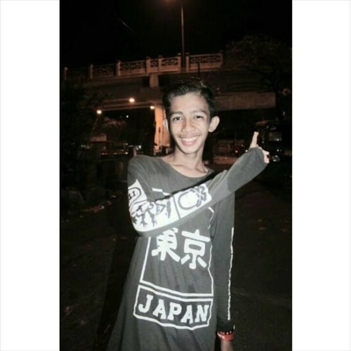 Disaat Aku Tersakiti Dadali House Musik Dj Una By Amir Eldian Disaat Aku Tersakiti Dadali House Musik Dj Una By Amir Eldian