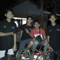 AndreChastelo Ft JuanAquielo - FuckinJumps [ Breaks!!! ] = LBB'Revolution Full 2k`6.mp3