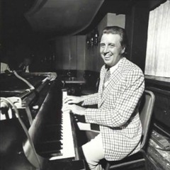 Piano Player Hots Michels