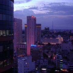 媟