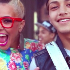 IN THE MOMENT [Written by Shaymari]