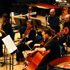 John Adams,  Chamber Symphony (extrait)