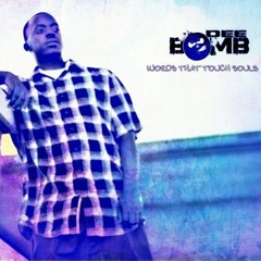 Dee Bomb - 2 Feet ()