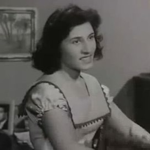 نازك- انا و النجوم صاحيين
