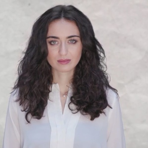 بيناتنا في بحر، فايا يونان A Sea Between Us
