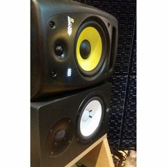 MC Magrinho E MC Pikachu - Combate  (DJ Tezinho)