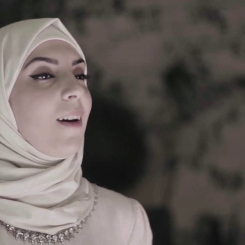 أصبحتُ فيك كما أمسيتُ مكتئباً  ولمْ أقُلْ جزَعاً يا أزمَة ُ انْفَرِجي