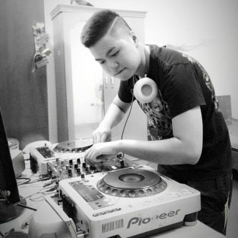 Skinuti Việt Mix - Không Thấy Ngày Về 2016 - Fly Vol.33 - DJ Triệu Muzik Mix