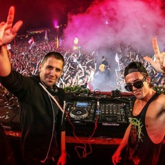 Dimitri Vegas & Like Mike Mix Top Track (Mr. Blue)