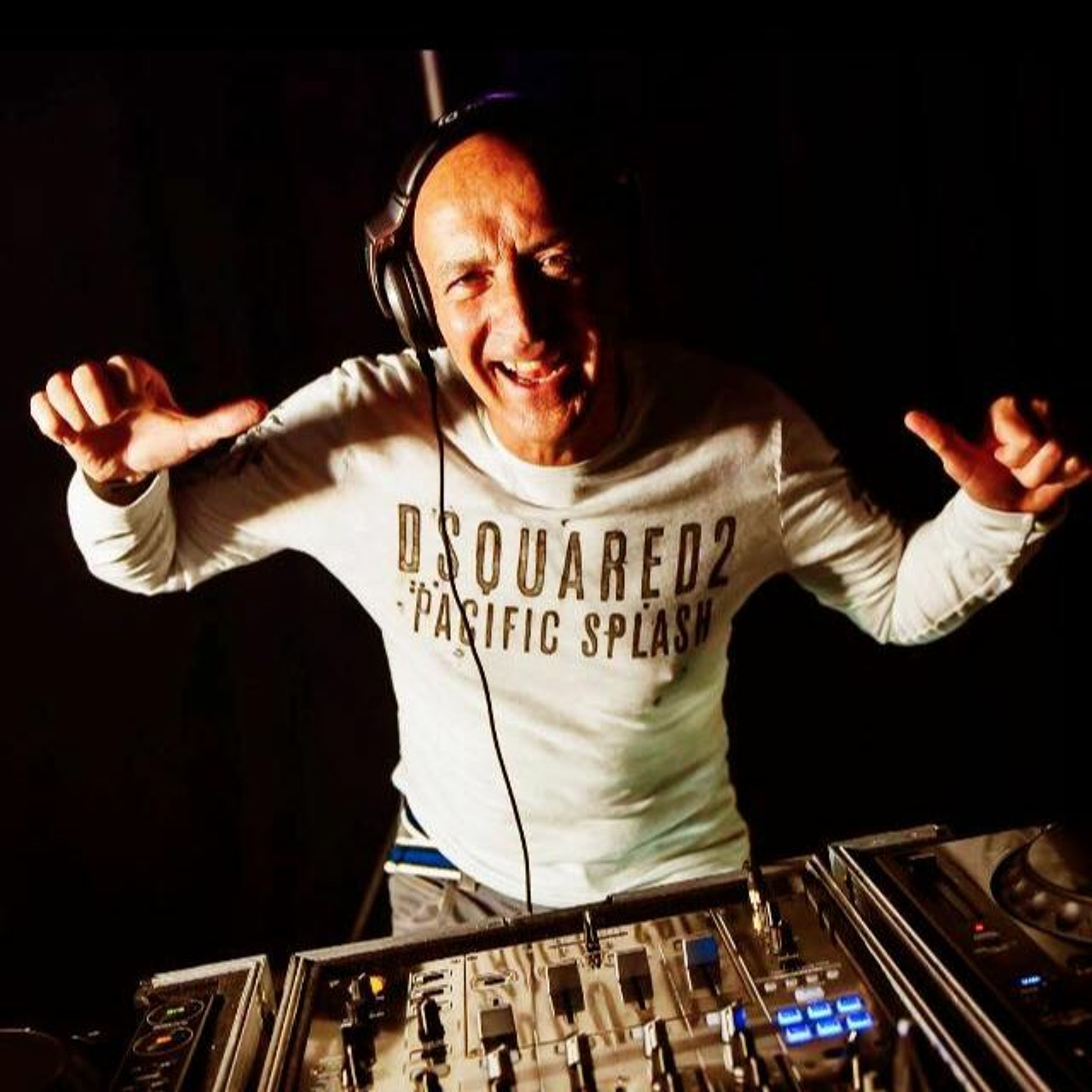 Dj Paul Taylor