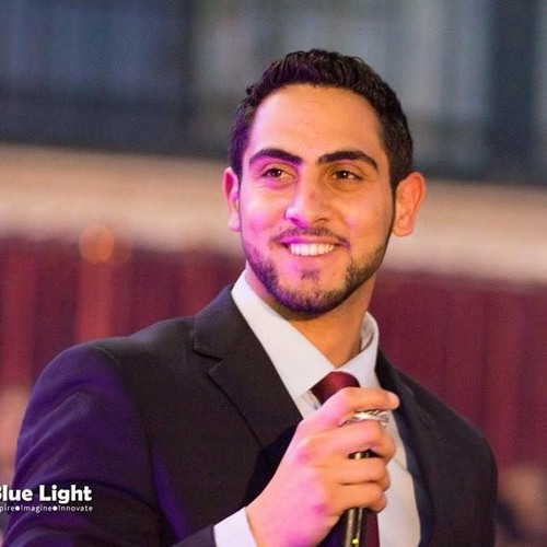 بتحدى العالم  كله وأنا وياك