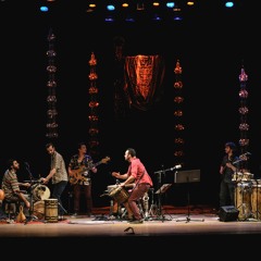 05 Em Trânsito (André FM / Leandro Fortes) - Alujazz (2016)