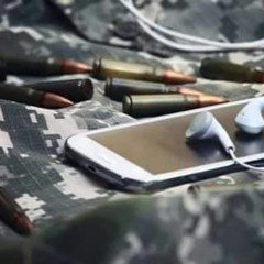 "( مُؤامرةٌ تدور على الشبابِ